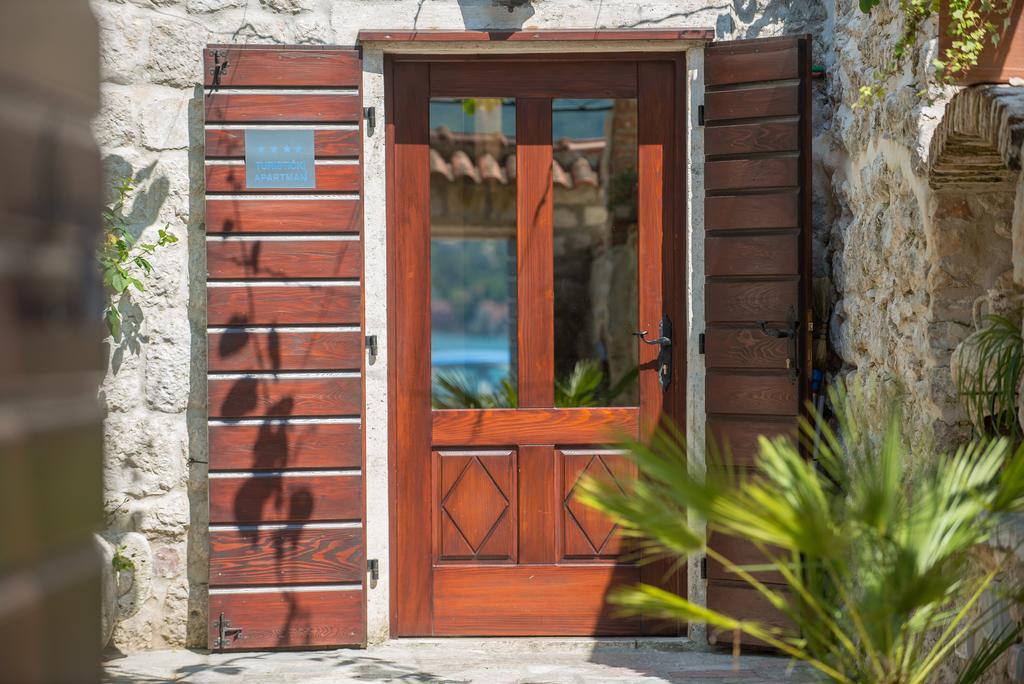Apartments Babilon Kotor Bagian luar foto