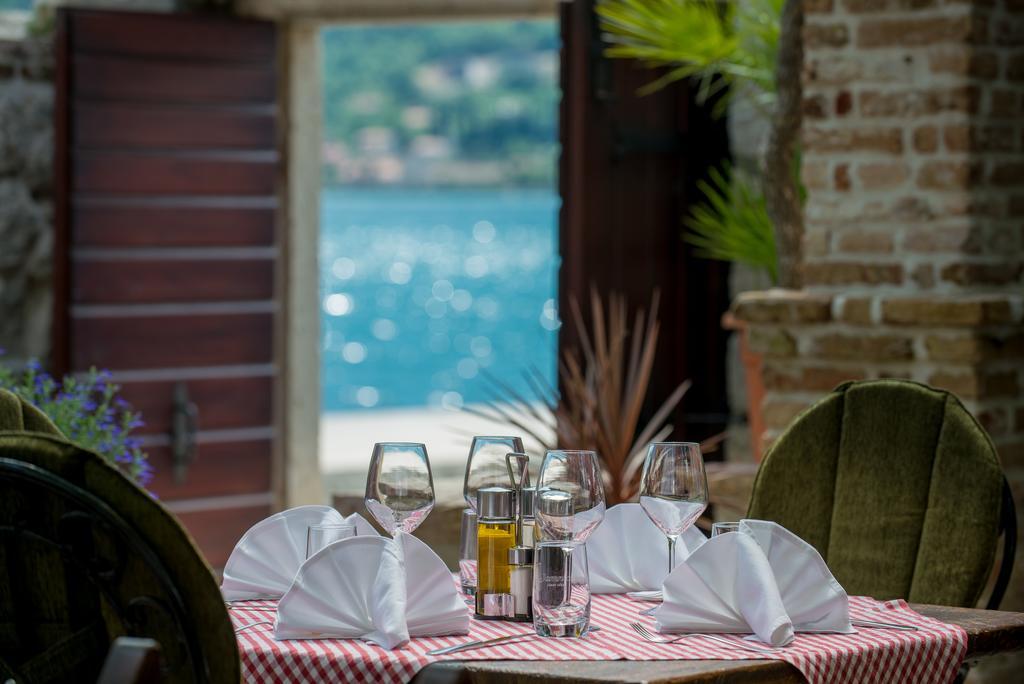 Apartments Babilon Kotor Bagian luar foto