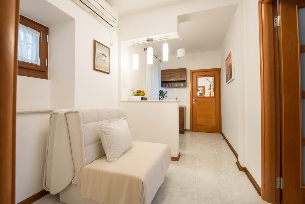 Apartments Babilon Kotor Bagian luar foto